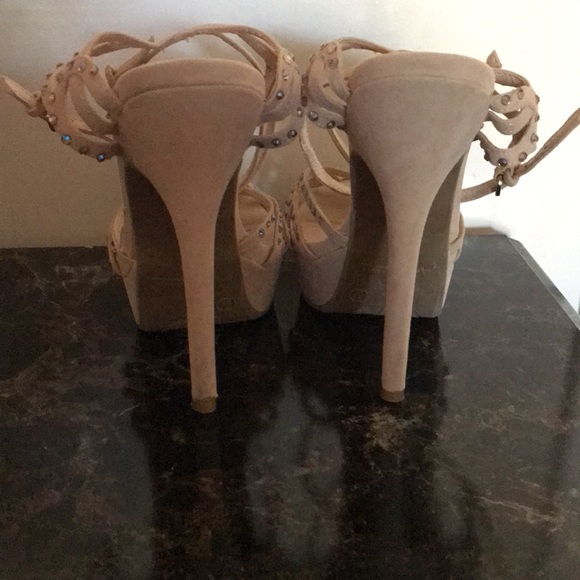 Anne Michell high heel fashion shoe. - Picture 3 of 7
